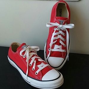 NWOT Converse ALL STAR Sneakers